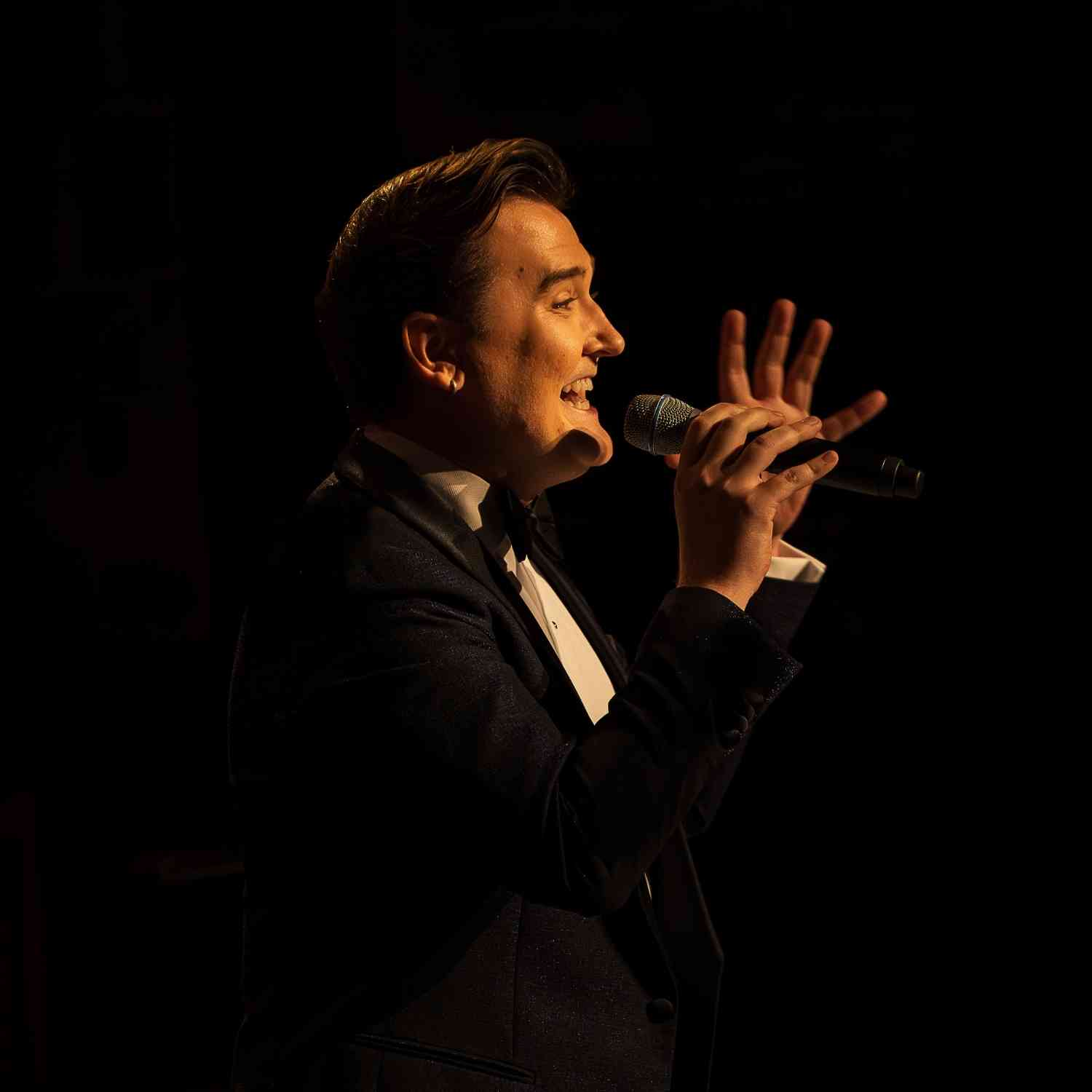 PERFORMANCES - MILES MYKKANEN (15)